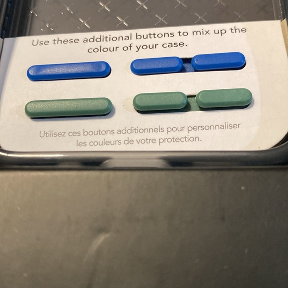 iPhone case (M96) - Picture 6 of 6